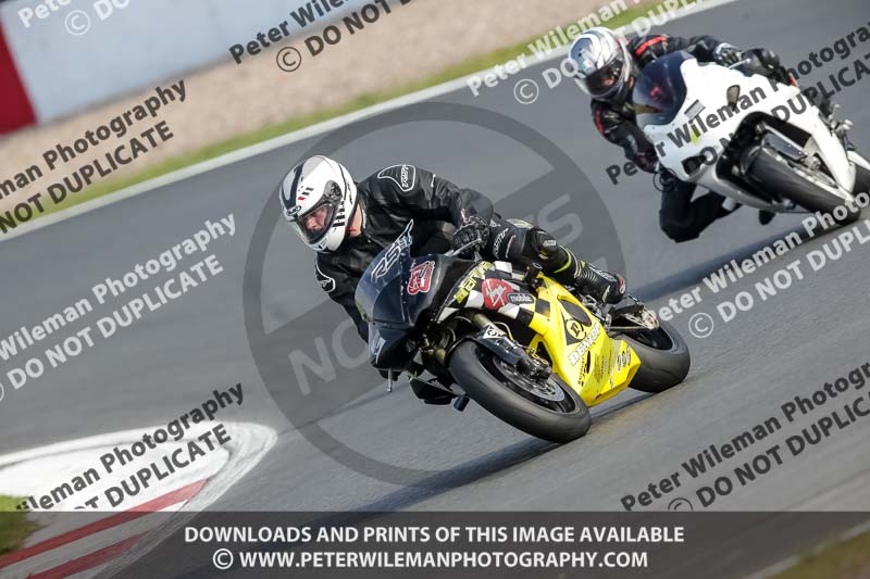 donington no limits trackday;donington park photographs;donington trackday photographs;no limits trackdays;peter wileman photography;trackday digital images;trackday photos